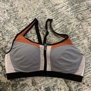 Victoria Sports Bra